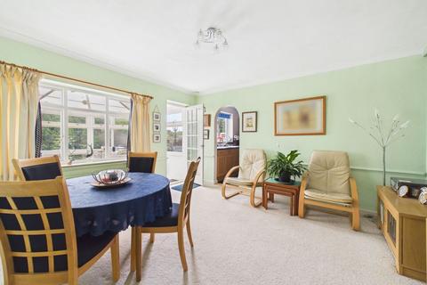 3 bedroom detached house for sale, King Arthurs Drive, Rochester