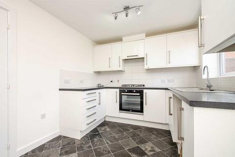 3 bedroom terraced house to rent, Earlswood Way, Cannock WS11