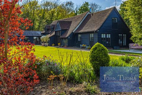 6 bedroom property to rent, Woodside, Epping CM16