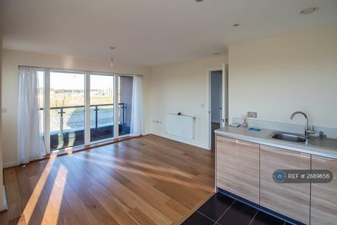 1 bedroom flat to rent, Dakins House, Trumpington, Cambridge, CB2