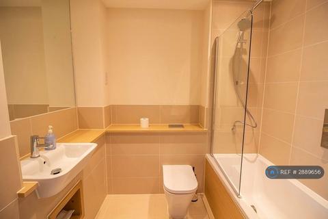 1 bedroom flat to rent, Dakins House, Trumpington, Cambridge, CB2