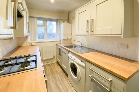 1 bedroom apartment to rent, Moss Lane, Sale, Cheshire, M33