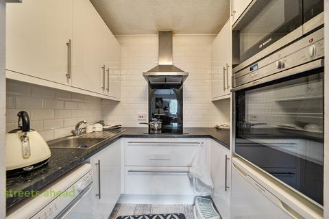 1 bedroom apartment for sale, Fairfield Path, Croydon, CR0