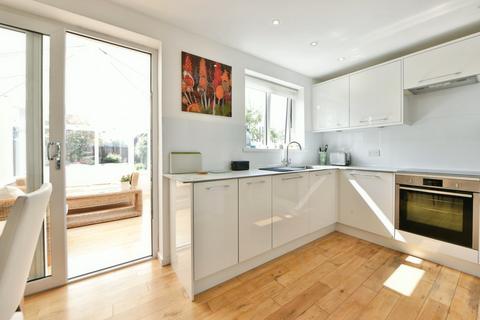 3 bedroom semi-detached house for sale, Royton, Oldham, OL2