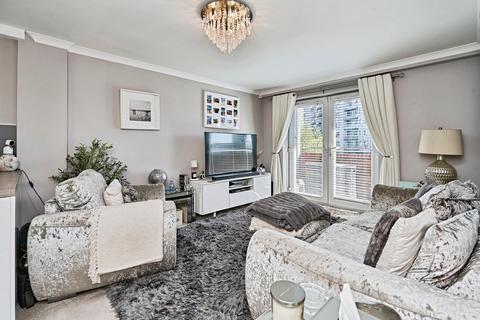 2 bedroom flat for sale, Waterfront Way, Walsall, West Midlands, WS2