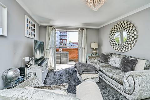 2 bedroom flat for sale, Waterfront Way, Walsall, West Midlands, WS2