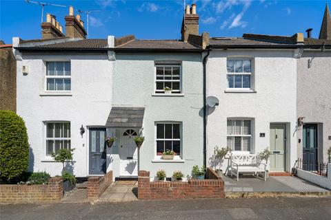 Wolsey Grove, Esher, Surrey, KT10