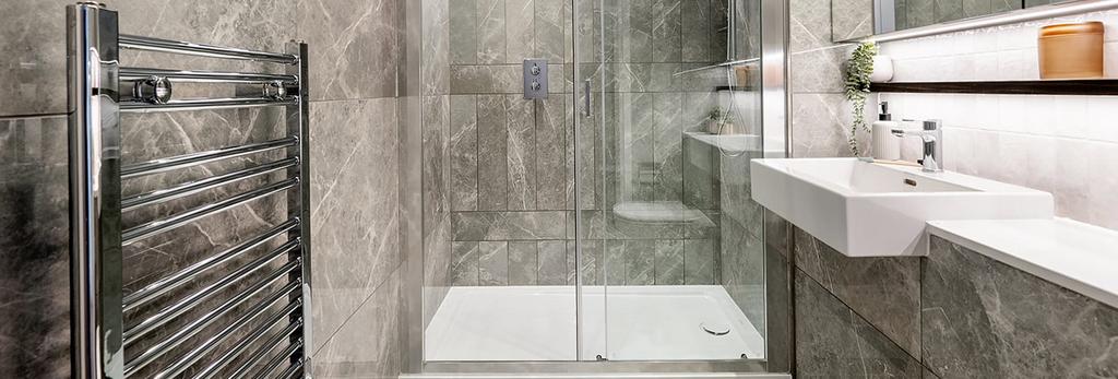 Bow Green, Show Apartment, spacious bathroom...