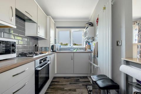2 bedroom property for sale, Lake Terrace, Melton Mowbray, LE13