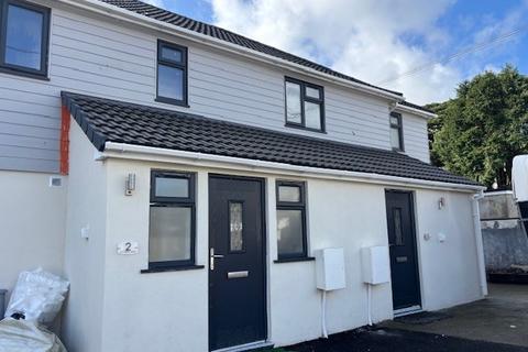 3 bedroom terraced house to rent, Victoria Mews, St. Austell, PL26