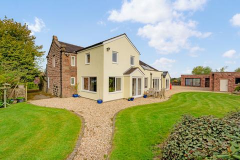 5 bedroom farm house for sale, Pines Lane, Staffs, ST8