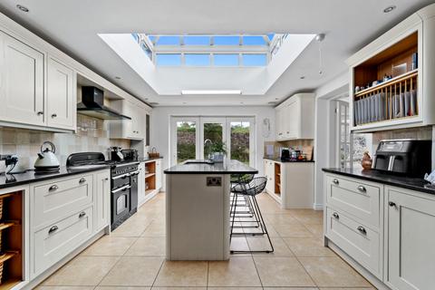 5 bedroom farm house for sale, Pines Lane, Staffs, ST8