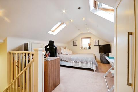 3 bedroom detached bungalow for sale, Belswains Lane, Hemel Hempstead, HP3
