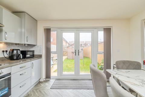 4 bedroom semi-detached house for sale, Lyme Grove, Brooklands, Milton Keynes, Buckinghamshire, MK10