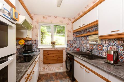 2 bedroom ground floor maisonette for sale, Bramble Close, Redhill, Surrey