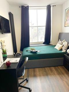 15 bedroom house share to rent, Market Square