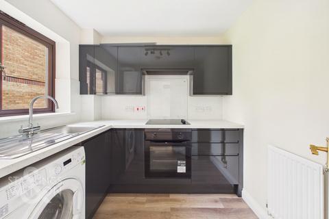 1 bedroom ground floor flat to rent, Scott Road, Thorpe Park, Norwich