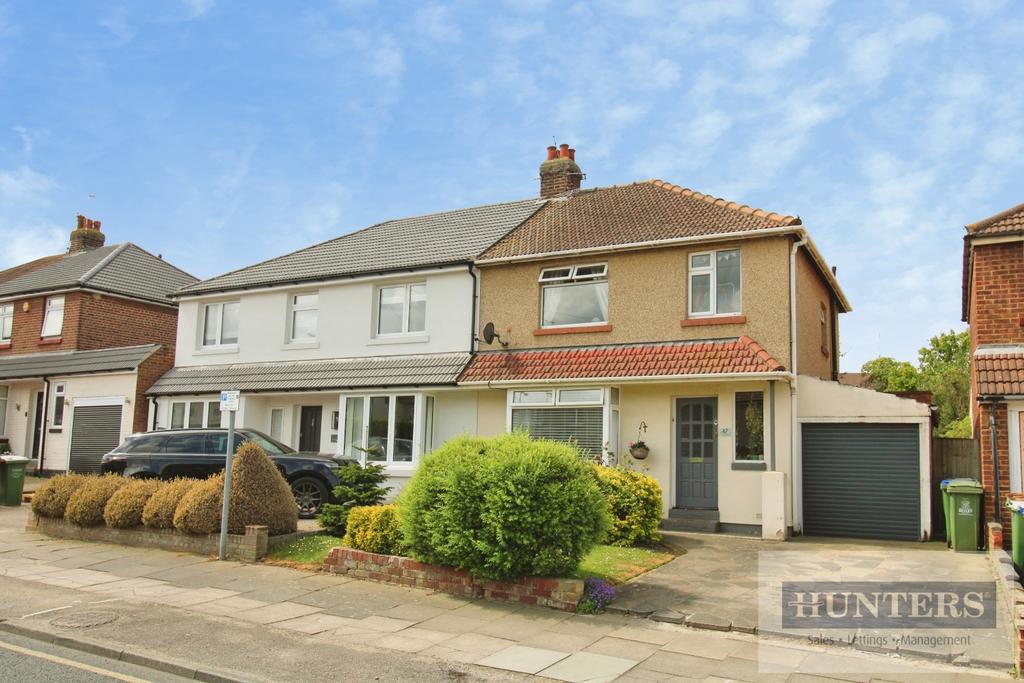 3 bedroom semi-detached house for sale in Bexleyheath on OnTheMarket