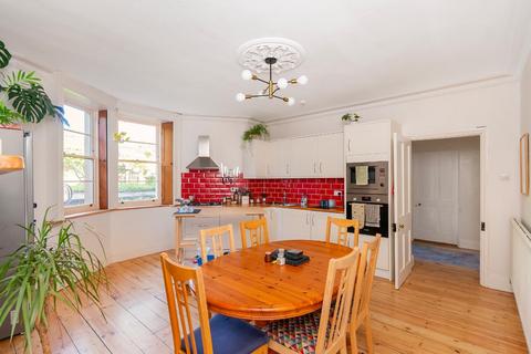 2 bedroom flat for sale, Apsley Road, Clifton