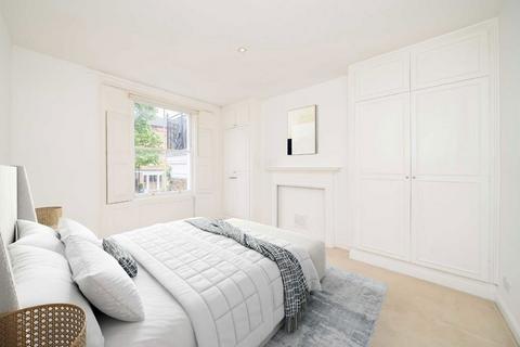 2 bedroom flat for sale, The Chase, London SW4