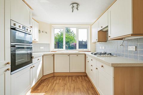 4 bedroom bungalow for sale, Hampden Drive, Kidlington, OX5