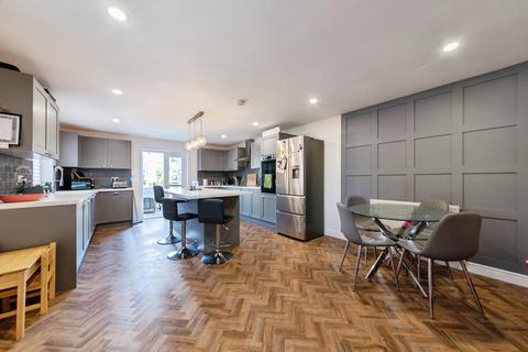 4 bedroom detached house for sale, School Lane, North Hykeham, Lincoln, Lincolnshire, LN6