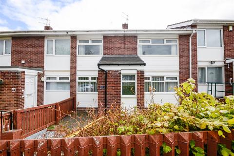 2 bedroom terraced house to rent, Fisherwell Road, Pelaw