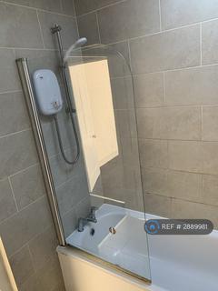 2 bedroom flat to rent, High Street, Stoke-Sub-Hamdon, TA14