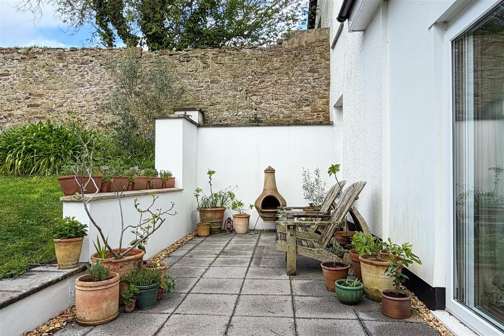 Garden 2.jpeg
