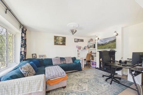 3 bedroom terraced house for sale, Brickett Close, Ruislip, HA4