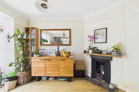 3 bedroom semi-detached house for sale, Boverton Drive, Brockworth, Gloucester