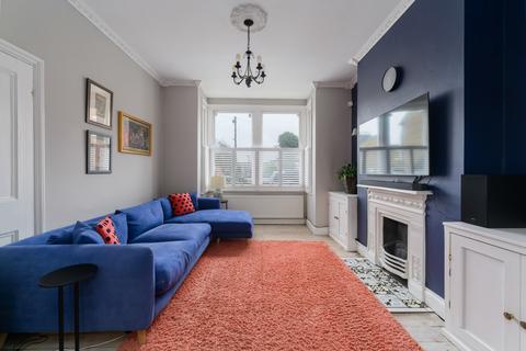 4 bedroom terraced house for sale, Brightfield Road, London, SE12