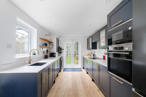 4 bedroom terraced house for sale, Brightfield Road, London, SE12