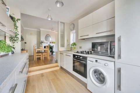 2 bedroom terraced house for sale, Belmont Road, Maidenhead