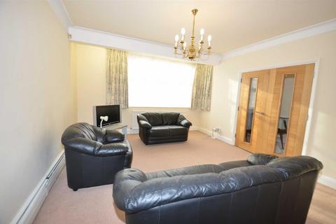 4 bedroom semi-detached house to rent, Singleton Scarp, Woodside Park