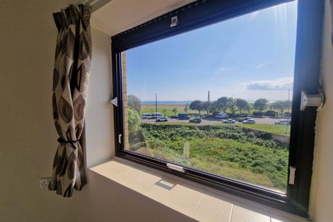 2 bedroom apartment for sale, Clarence Parade, Hampshire PO5