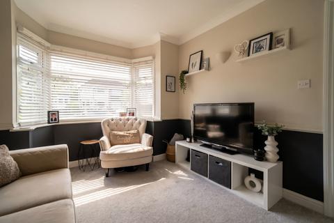 3 bedroom semi-detached house for sale, Newborough Road, Shirley