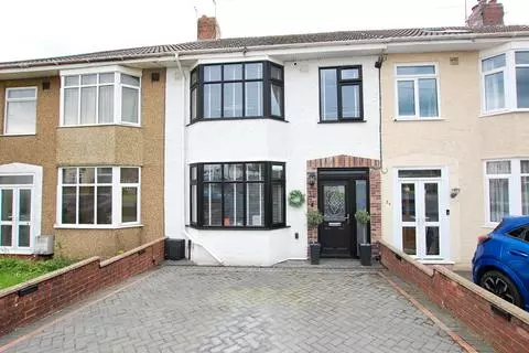 3 bedroom terraced house for sale