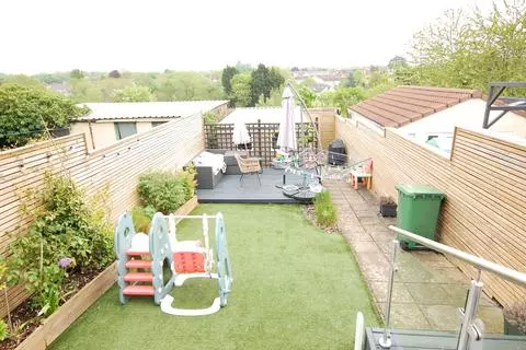 3 bedroom terraced house for sale - View 5