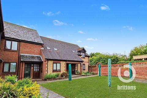 undefined, No Upward Chain - Coastal Maisonette on Leaside, Heacham PE31