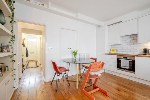 1 bedroom apartment for sale, Bermondsey Street, London