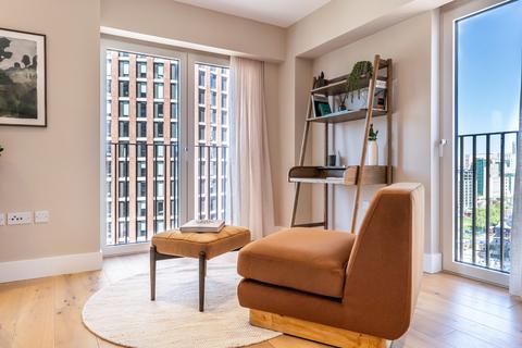 2 bedroom flat for sale, Exchange Gardens, London, SW8