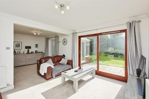 4 bedroom detached house for sale, Rochley Close, Oakwood, Derby