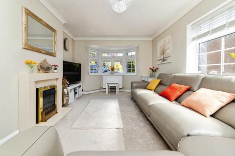 5 bedroom detached house for sale, Stamford Avenue, Royston
