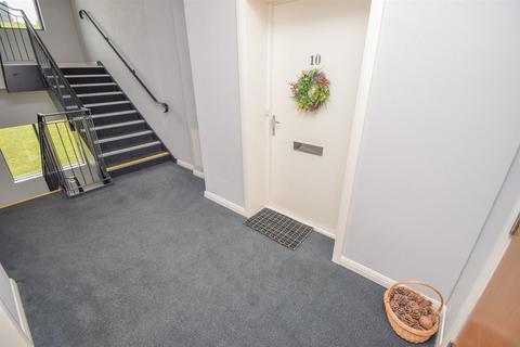 2 bedroom flat for sale, 10 Broomhall Court, Inverness