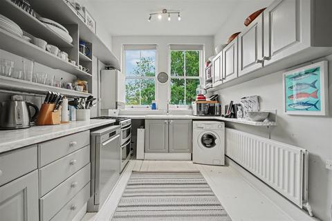Studio for sale, Abbey Gardens, St John's Wood, NW8