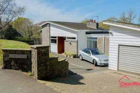 4 bedroom detached bungalow for sale - Bild 4