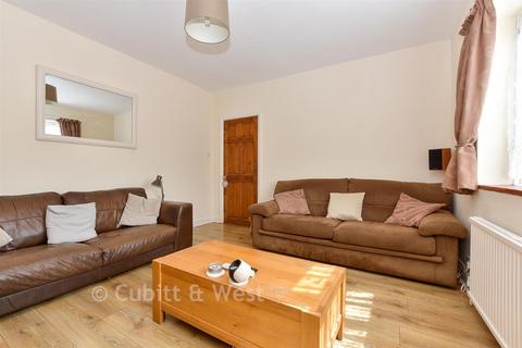 undefined, Linden Avenue, Coulsdon CR5