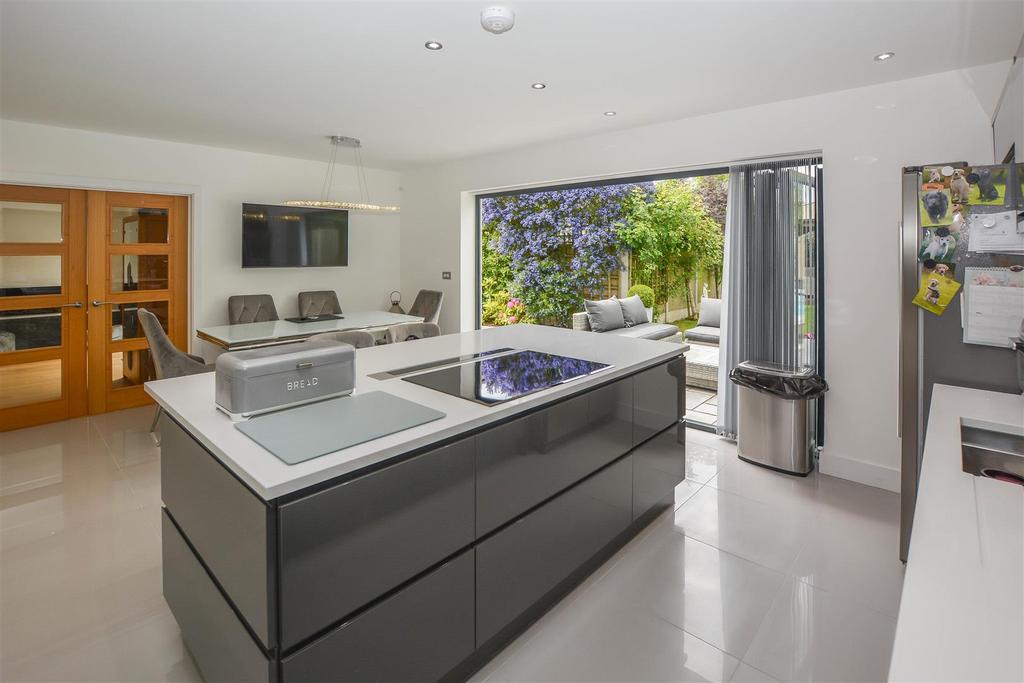 Kitchen, open plan living