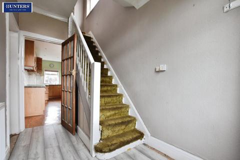 3 bedroom semi-detached house for sale, Bushfield Road, Scunthorpe